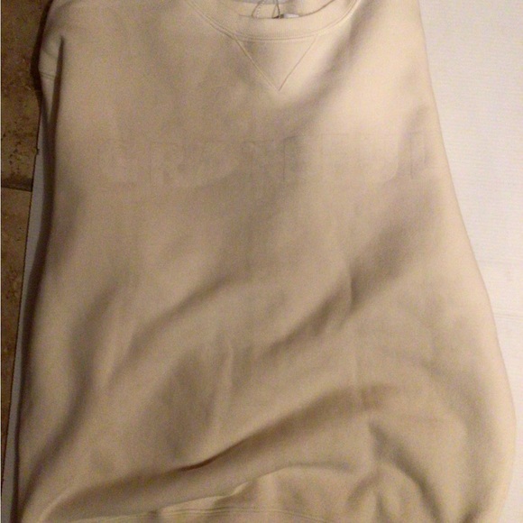 NEW! WILDFOX Cocktails 🍸 pullover - Picture 6 of 6